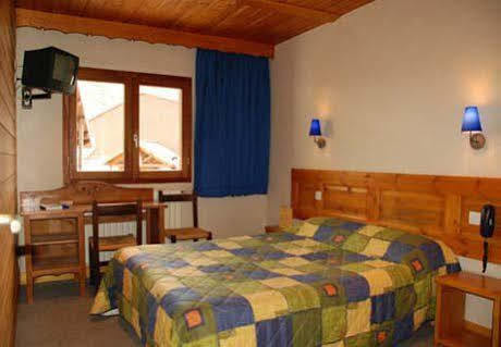 Chalet-Hotel Alpage & Spa Vars  Exterior photo